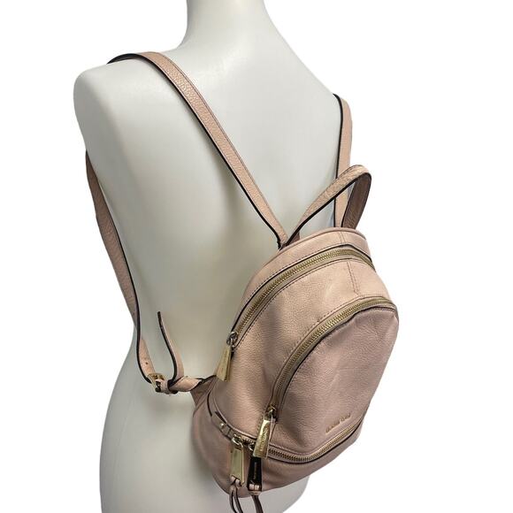 Michael Kors Pebbled Leather Pale Pink Backpack Handbag Purse Good Condition - Picture 2 of 9